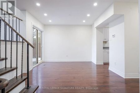 796 THISTLE DOWN COURT - Photo 3