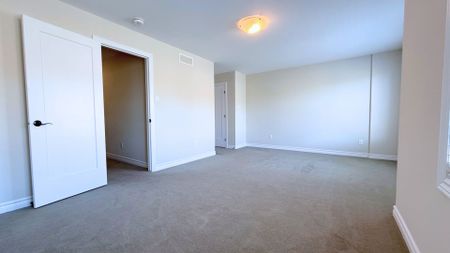 For Lease - 90 NEPETA Crescent, Blossom Park - Airport and Area, Ontario - Photo 4