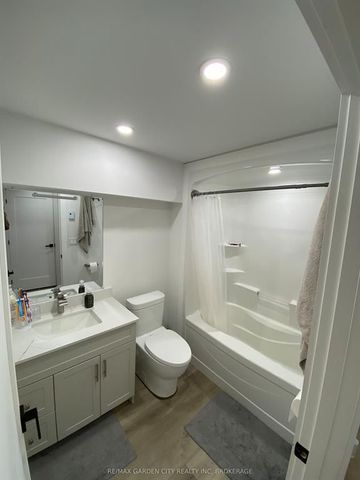 For Lease - 622 Clare Avenue, Welland, Ontario - Photo 5