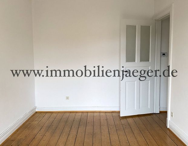 Zentrales Winterhude am Schinkelplatz - modernsierter Altbau - gepflegte Wohnung mit Balkon, 3.OG - Photo 1