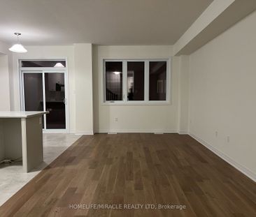 For Lease - 122 Varsity Drive, Welland, Ontario - Photo 4