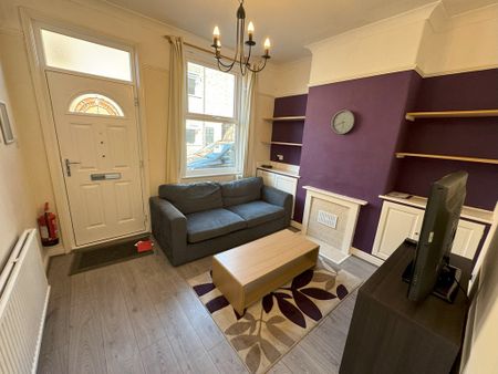 Hawthorn Street, Heworth - P10771 - Photo 2