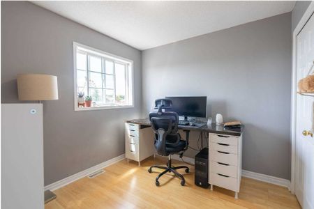 For Lease - 34 Willow Drive Unit# Main, Barrie, Ontario - Photo 4