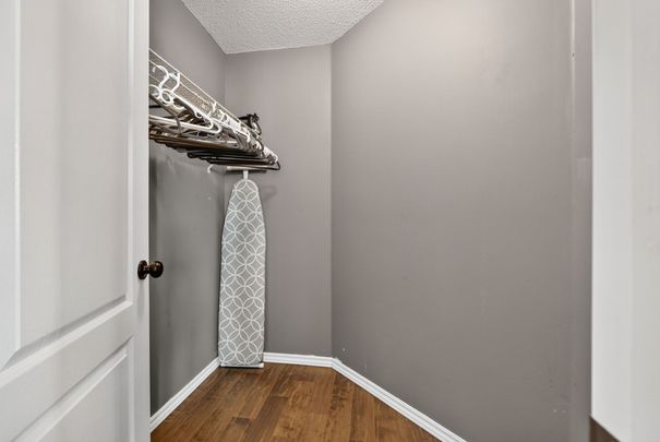 For Lease - 1772 Whitestone Court, Oshawa, Ontario - Photo 1