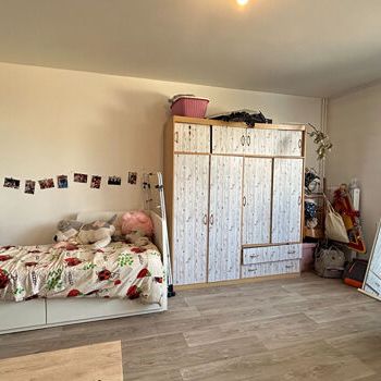 Appartement 1 pièces 28m2 REIMS 470 euros - Photo 3