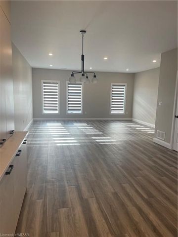 For Lease - 361 Quarter Town Line Unit# 1004, Tillsonburg, Ontario - Photo 2