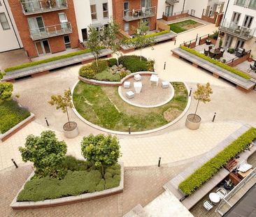 A superb 2 bedroom furnished apartment in the heart of the city cen... - Photo 3
