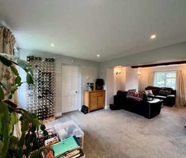 4 bedroom House To Let - Photo 1