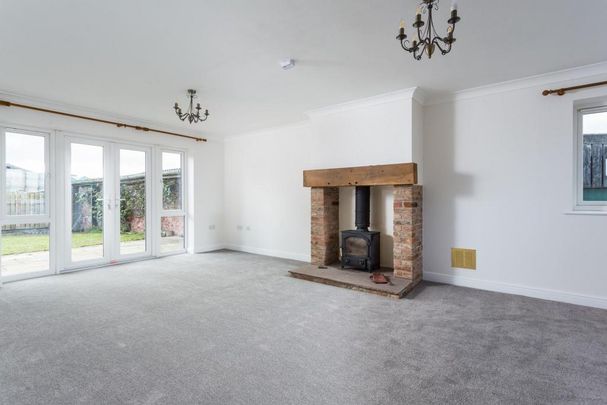 3 bedroom house to rent - Photo 1