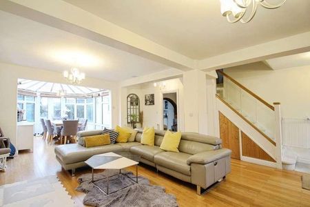 Syke Ings, Iver, SL0 - Photo 3