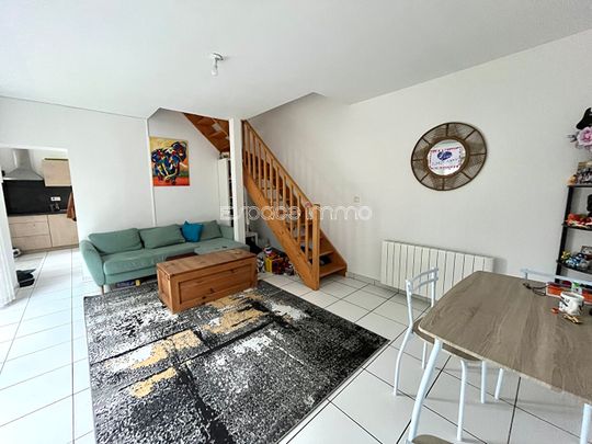 Location Maison 3 pièces 70m² NOTRE DAME DE BONDEVILLE 76960 - Photo 1