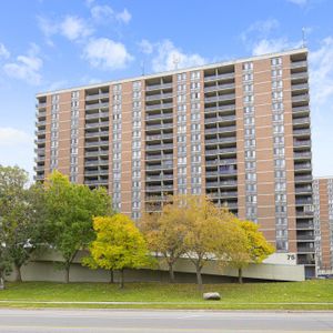 Brampton Towers - Photo 2