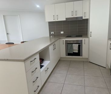 Three bedroom duplex - Photo 4