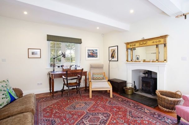 4 bedroom detached house to rent - Photo 1