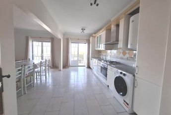 Apartamento T2 em Faro