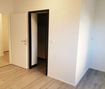 Zwei Zimmerwohnung mit neuer Küche zu vermieten! - Photo 1