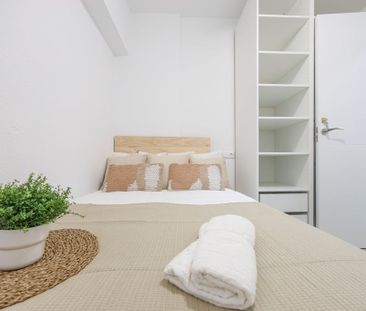 Carrer del Poeta Mas i Ros, Valencia, Valencian Community 46021 - Photo 1