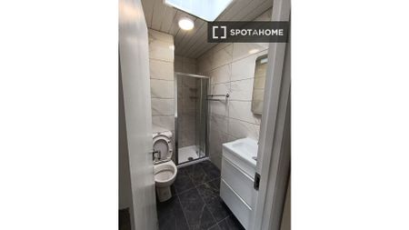 2-bedroom apartment for rent in Cabra-Drumcondra, Dublin - Photo 5