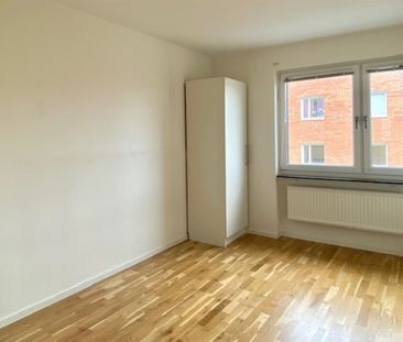 Brogränd 1 F - Foto 1