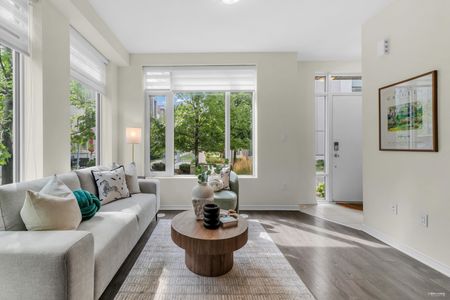 For Lease - 31 Applewood Lane Unit# 67, Toronto, Ontario - Photo 4