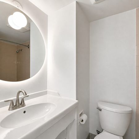 1932 Alberni Street #601 - Photo 4