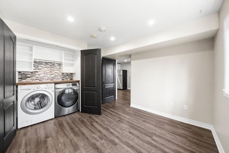 For Lease - 1821 Lamstone Street Unit# Lower, Innisfil, Ontario - Photo 4