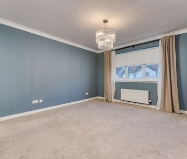 4 bedroom detached house to rent - Photo 5