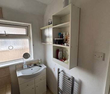 Room in a Shared House, Layfield Road, NW4 - Photo 2