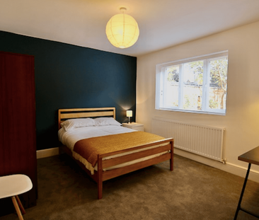 5 bedroom terraced house to rent - Photo 1