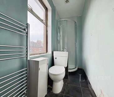 4 bedroom terraced house to rent - Photo 4