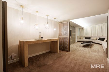 2905/135 A'Beckett Street, Melbourne - Photo 2