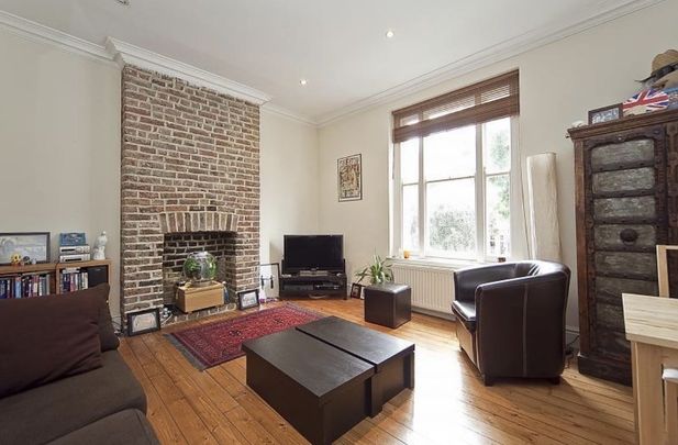 1 Bed Flat, Prince Of Wales Road, NW5 - Photo 1
