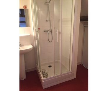 Location Appartement 2 pièces 48m² SAUMUR 49400 - Photo 2