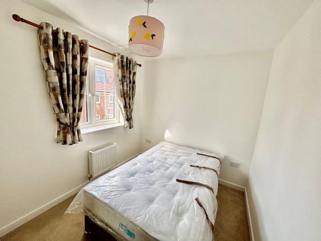 3 bedroom property to rent - Photo 3