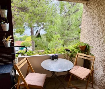 Location Appartement 3 pièces 68m² CASSIS 13260 - Photo 5