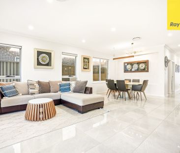 A Near New Aesthetically Designed Spacious Family Home - Photo 1