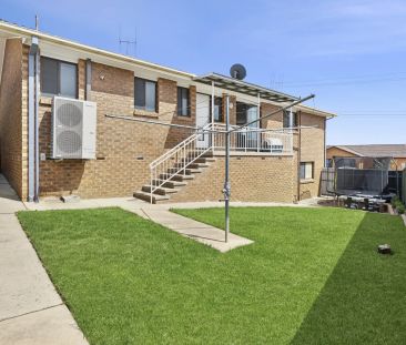 18 Hakea Street, - Photo 5