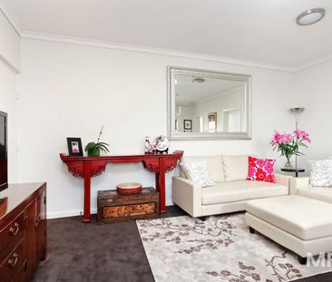 24/30 Mona Place, South Yarra - Photo 5