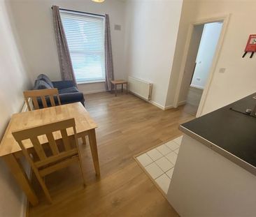 Flat 6, 2 Conyngham Road, Dublin 8, Co. Dublin, D08 E971 - Photo 2