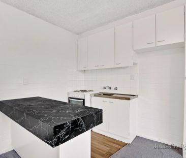 2/326 Plenty Road, Preston, Melbourne - Photo 5