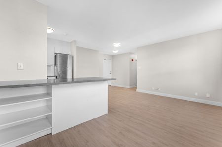 145 York St - Photo 5