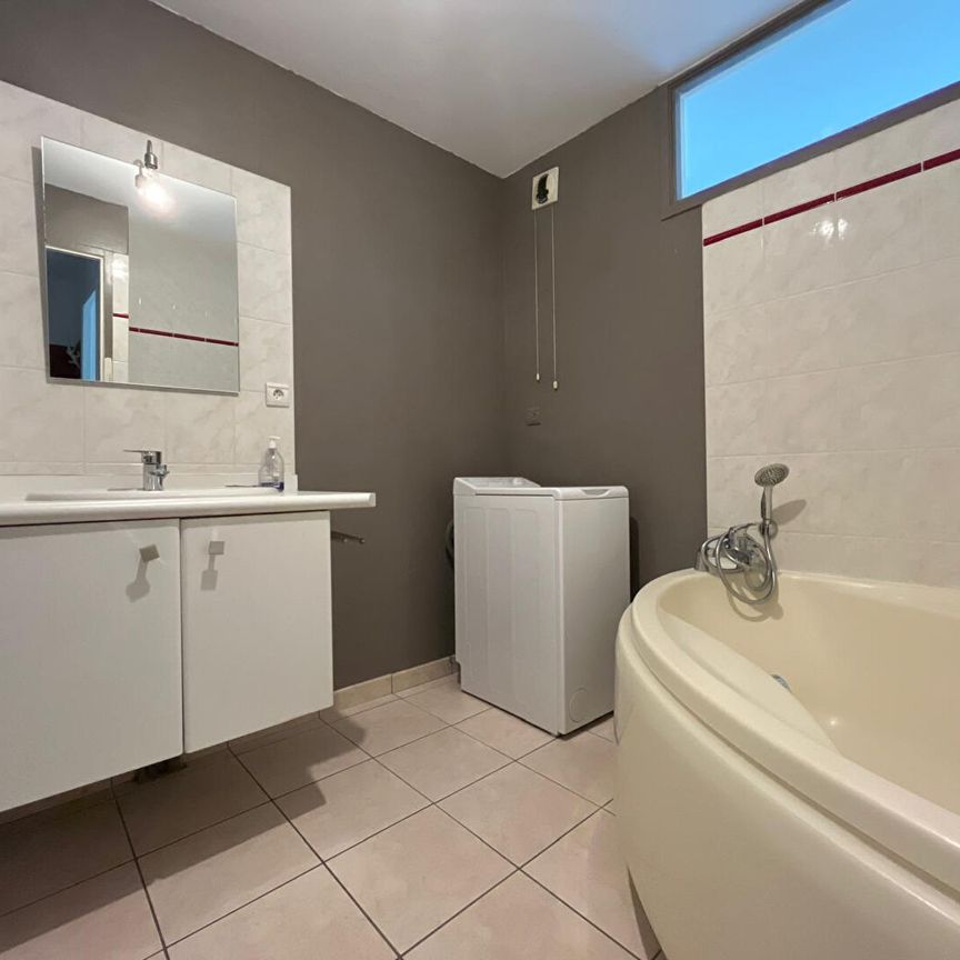 Location Appartement 3 pièces 60m² - Photo 1