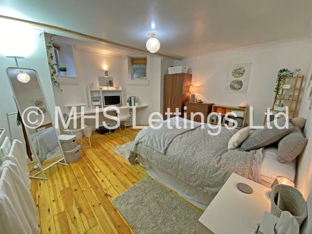 2 St. Johns Avenue, Leeds, LS6 1AW - Photo 2