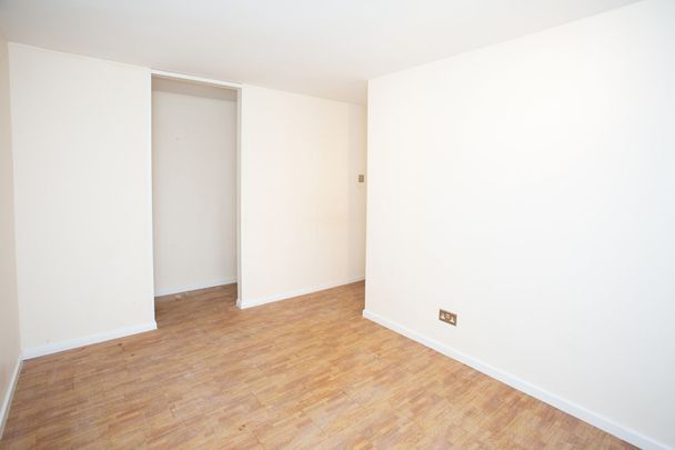 2 bedroom flat to rent, Available unfurnished from 07/02/2025 - Photo 1