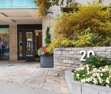 For Lease - 20 Scrivener Square Unit# 305, Toronto, Ontario - Photo 4