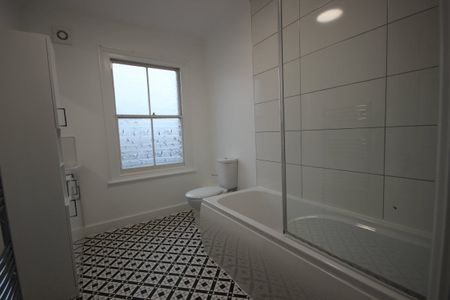 Vicarage Road - Photo 5