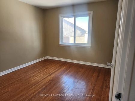 110 Ellendale Drive #Main - Photo 4