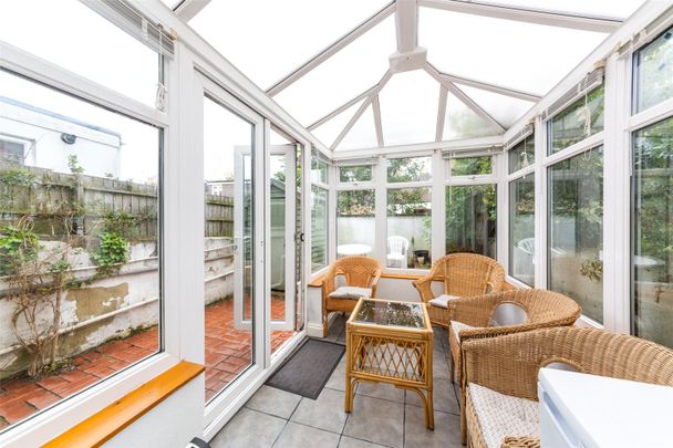 5 bedroom terraced house to rent - Photo 1