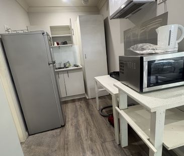 Fully Furnished - Photo 5