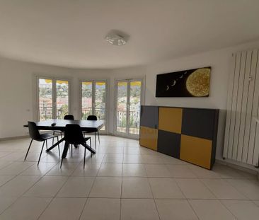 Location Appartement 3 pièces 95m² MENTON 06500 - Photo 3